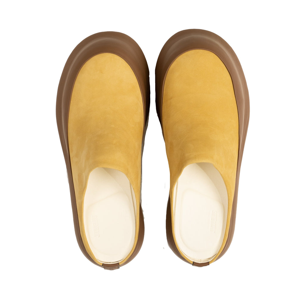Jacquemus Les Mules Goia Slides In Yellow - CNTRBND