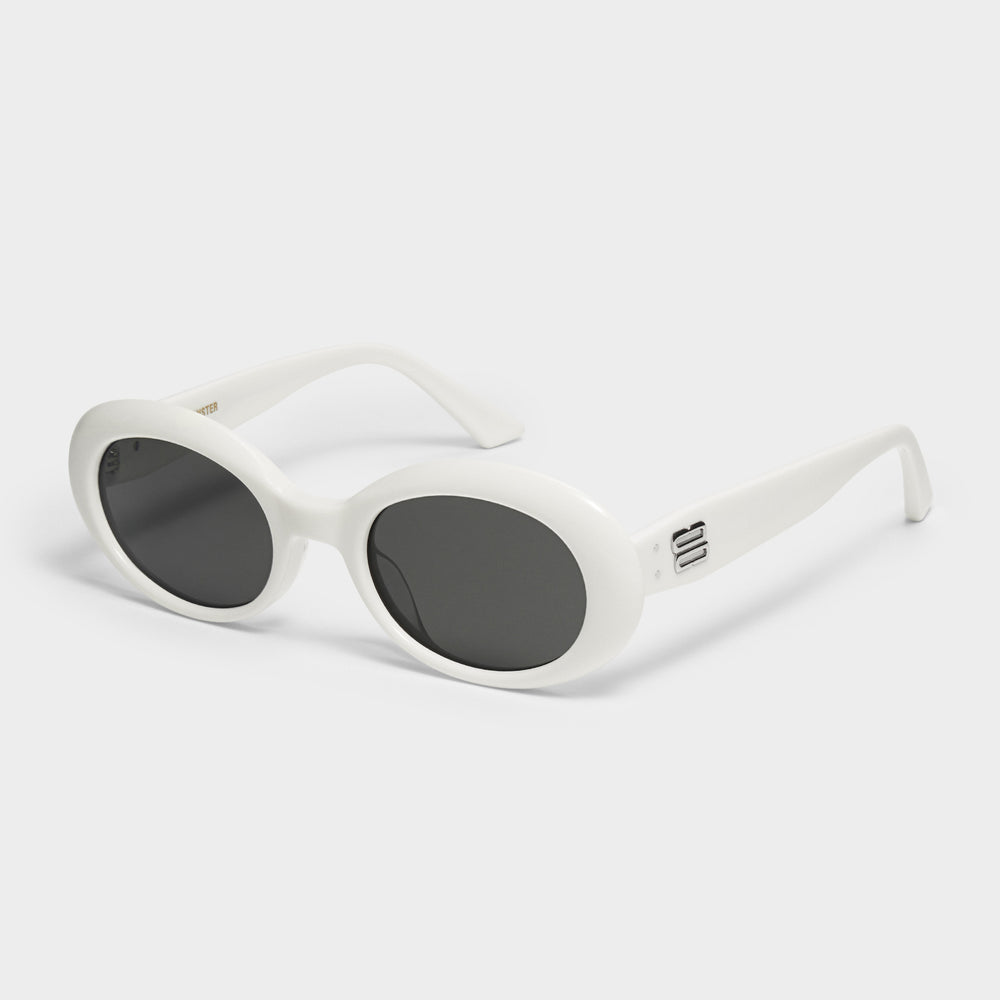 
                
                    Load image into Gallery viewer, Gentle Monster La Mode W2 Sunglasses In White - CNTRBND
                
            
