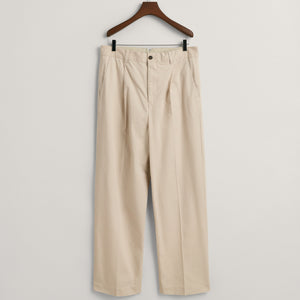 GANT Relaxed Peached Cotton Chino In Beige - CNTRBND