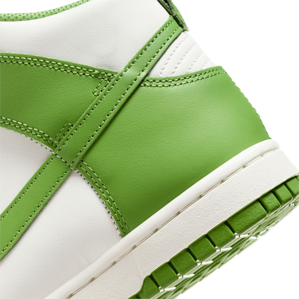 Wmns Nike Dunk High In Chlorophyll - CNTRBND