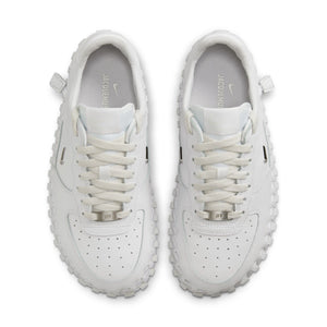 
                
                    Load image into Gallery viewer, Wmns Nike x JACQUEMUS Force 1 Low LX SP In White - CNTRBND
                
            