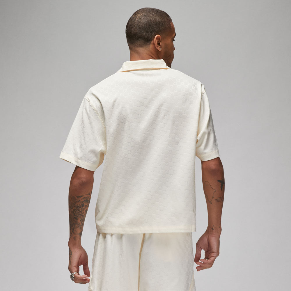 
                
                    Load image into Gallery viewer, Jordan Essentials S/S Shirt In Pale Ivory - CNTRBND
                
            
