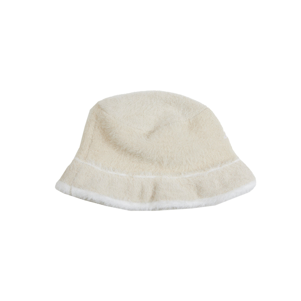 Jacquemus Le Bob Neve Hat In Cream - CNTRBND