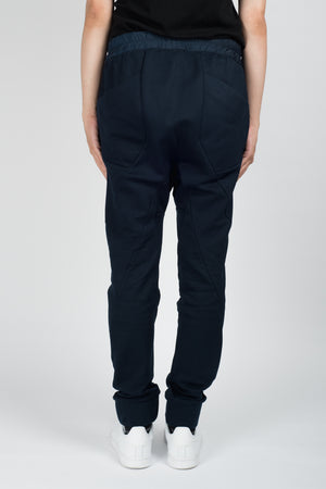 
                
                    Load image into Gallery viewer, Les Benjamins Yekeo2 Trousers In Navy - CNTRBND
                
            
