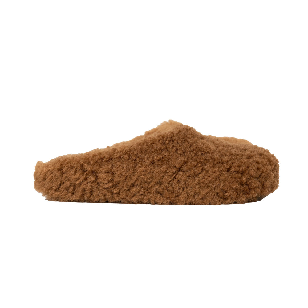 MARNI Shearling Fussbett Sabot Slippers In Camel - CNTRBND